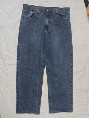 Relaxed Fit Men's Jeans in Mid Wash Blue